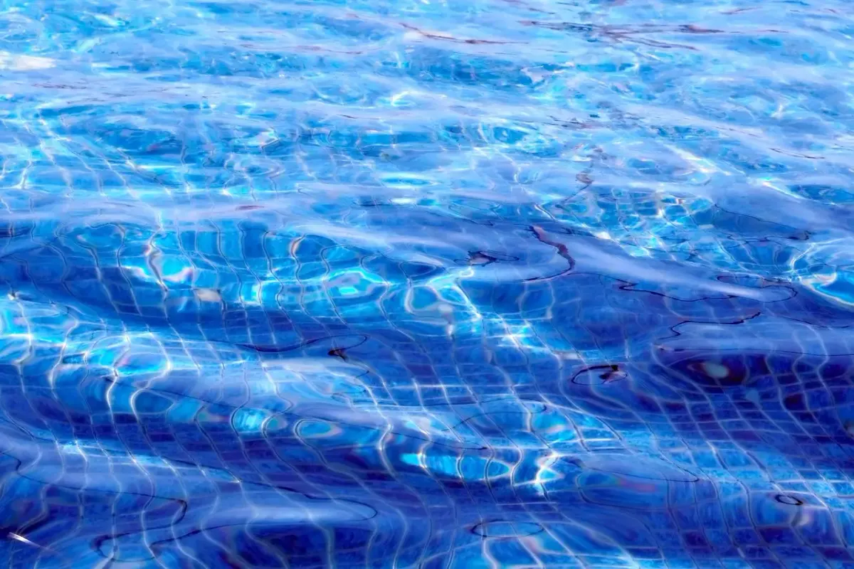 Devis Volet Roulant Piscine : Prix et Installation
